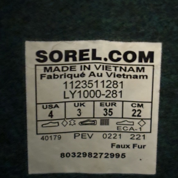 Sorel CARIBOU™ YOUTH WATERPROOF BOOT in Buff - Picture 5 of 5